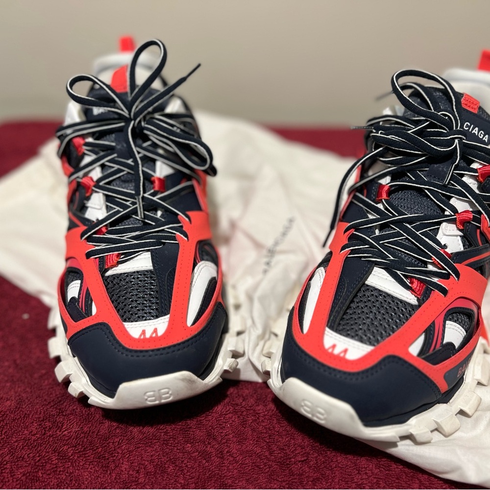 Balenciaga LED sneakers US 11